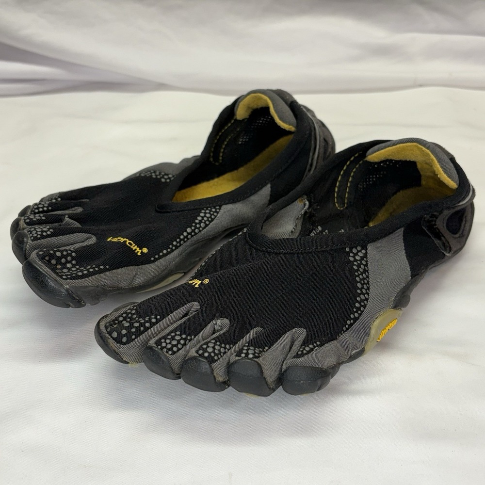 Vibram Five Fingers Slip On Barefoot Shoes Black & Gray Jaya EU 37 Women's US 7